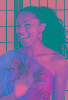 April 2011 WOW Gal Victoria Vives